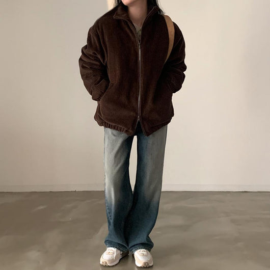 Abrigo Corto Acolchado de Algodón con Diseño de Rayas Hundidas y Solapa para Mujer - Image 22