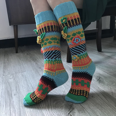 Calcetines Largos Cálidos con Estampado Jacquard para Mujer - Image 4