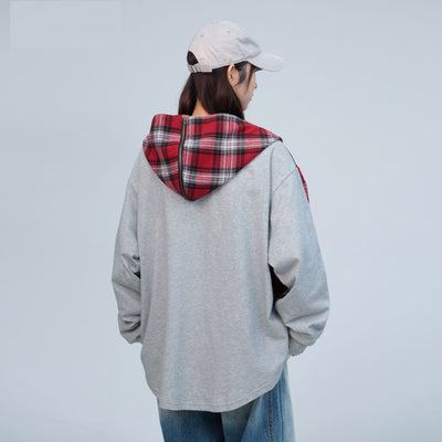 Poncho Camisa Gris con Capucha y Costuras a Cuadros - Image 4