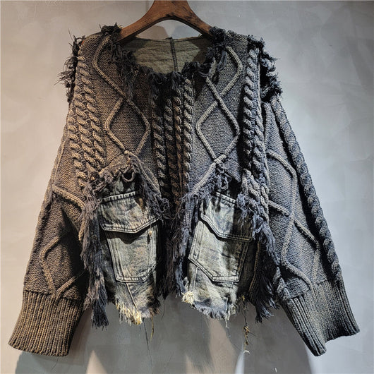 Suéter de Cuello Redondo Denim con Tejido Trenzado y Costuras de Diseño - Image 6