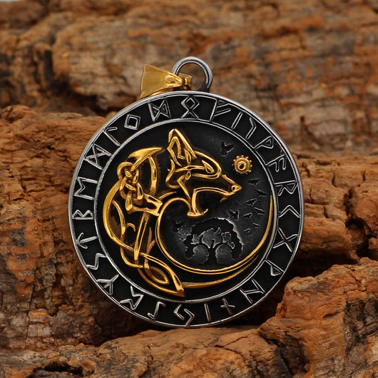Collar Colgante Cabeza de Lobo Viking con Runas Nórdicas para Hombre - Image 6