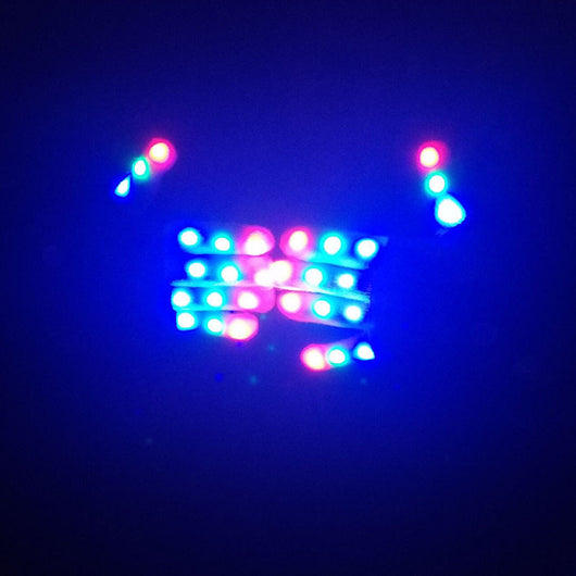 Guantes LED Navideños con Destellos de Colores Cálidos - Image 8