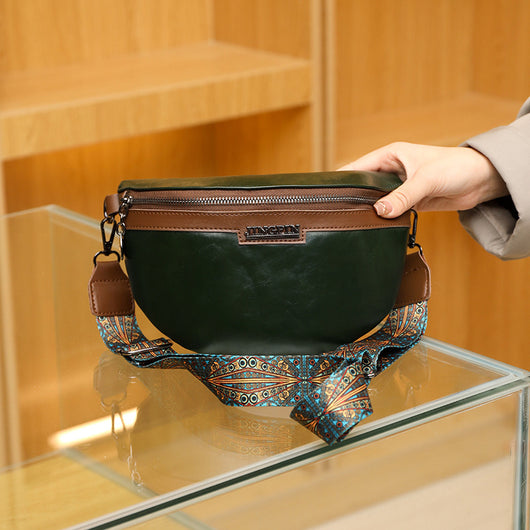 Bolso Bandolera Semilunar con Textura en Pecho para Mujer - Image 3