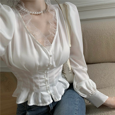 Blusa Blanca de Encaje con Mangas Largas y Volantes para Mujer - Image 5