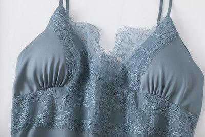 Camisón de Encaje para Mujer con Tirantes Finos - Image 12