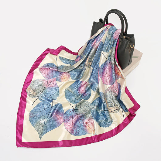 Pañuelo Elegante de Azafata - Accesorio Profesional Decorado - Image 8