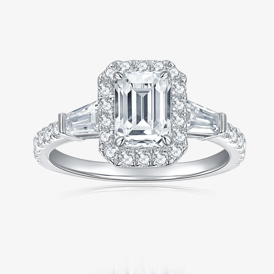 Anillo de Moissanita Talla Esmeralda Color D en Plata 925