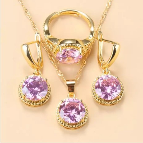 Conjunto de Joyas Elegantes: Aretes, Anillo y Collar - Image 9