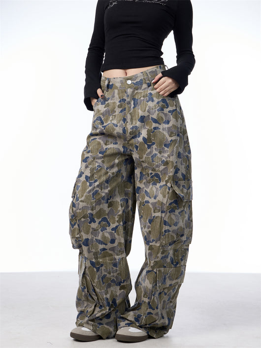 Pantalones Cargo Anchos Camuflaje para Mujer - Estilo Casual y Versátil - Image 17