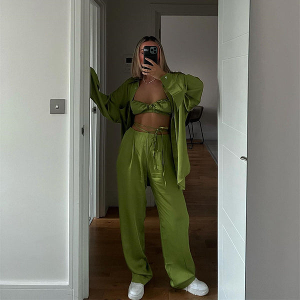 Conjunto de Tres Piezas: Chaleco, Camisa y Pantalón Recto para Mujer
