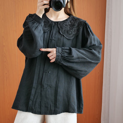 Blusa Elegante con Cuello de Encaje, Doble Botonadura y Mangas Largas - Image 4