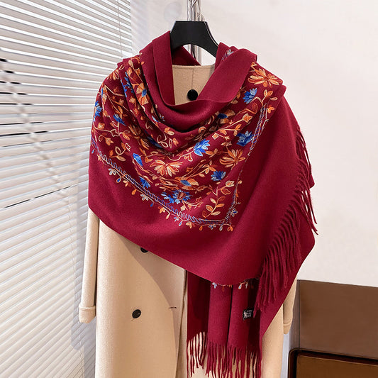 Bufanda Retro Bordada Personalizada para Mujer - Calidez y Estilo - Image 2