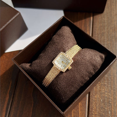 Reloj Cuadrado Dorado Zhonggu Mini - Elegancia Delicada