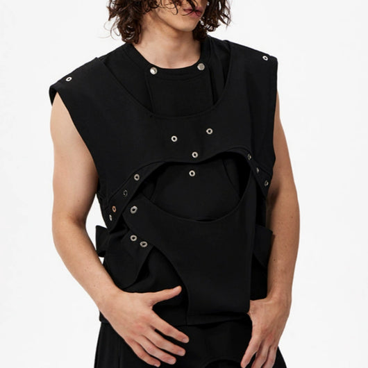 Chaleco Negro de Diseño Deconstruido en Poliéster