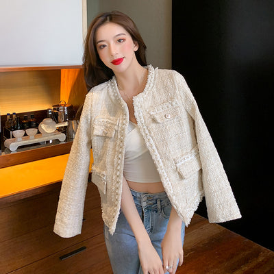 Blusa Corta de Manga Larga con Detalles de Abalorios Elegante - Image 14
