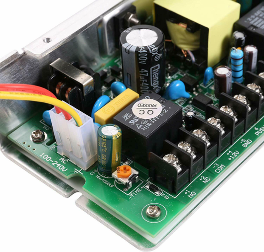 Fuente de Alimentación Profesional para Sistema de Intercomunicación y Control de Acceso - Image 3