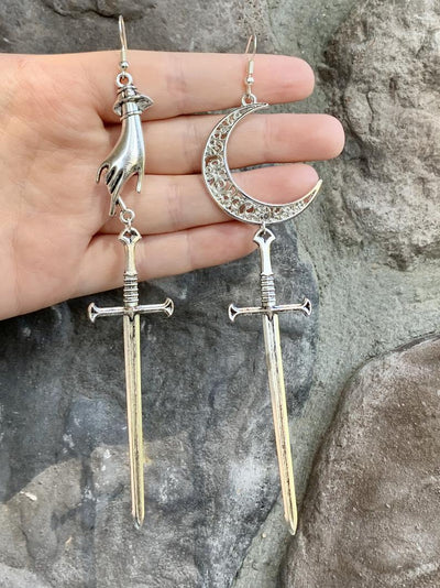 Aretes Espada Gótica Hueca Luna Bruja para Halloween - Image 5