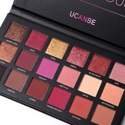 Paleta de 18 Sombras en Oro Rosado - Acabado Luminoso y Duradero - Image 2