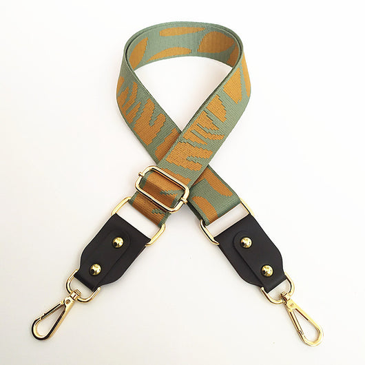 Correa Ajustable para Bolso Mensajero con Tejido Jacquard y Detalles en Cuero - Image 15