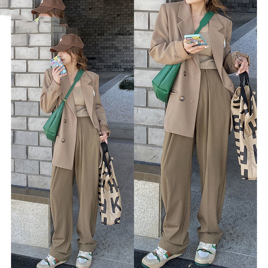 Pantalones Khaki Efecto Adelgazante con Corte Drapeado - Image 4