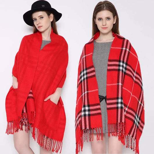 Chal Cashmere con Bolsillos y Flecos a Cuadros - Image 6