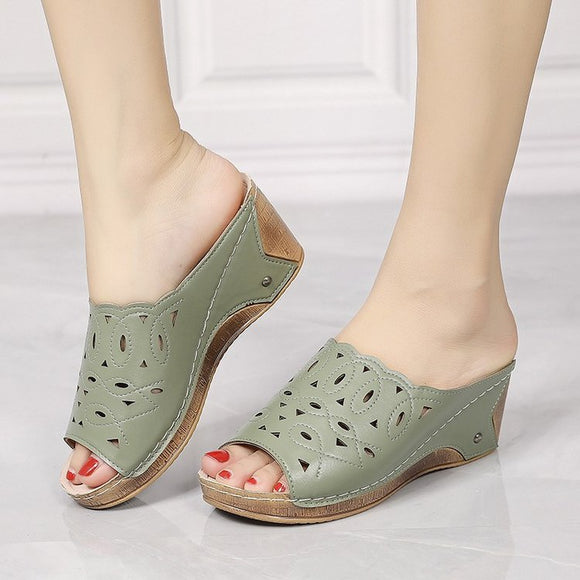 Sandalia Cuña Slip-On con Punta Abierta para Mujer