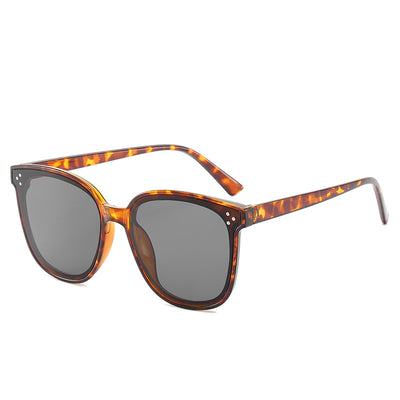 Gafas de Sol Rectangulares sin Marco para Mujer - Image 15