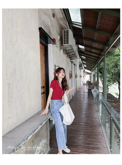 Conjunto Coreano Verano: Short Ajustado + Blusa Escote V - Image 40