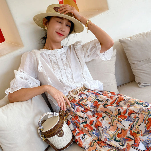 Camisa Blanca de Diseño Francés para Mujer - Image 9