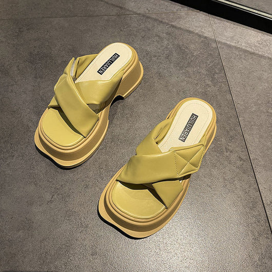 Pantuflas Retro de Tacón Grueso para Mujer - Comodidad y Estilo - Image 4