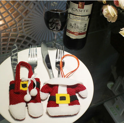 Portacubiertos Navideños de Papá Noel para Decoración de Mesa - Image 19
