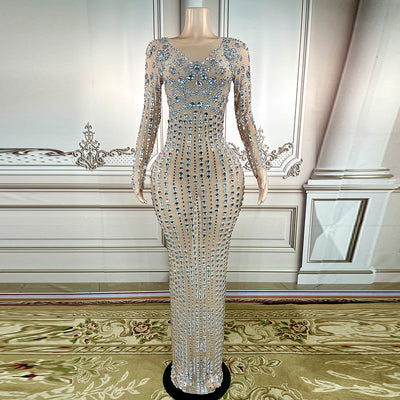 Vestido Brillante con Detalles de Diamante