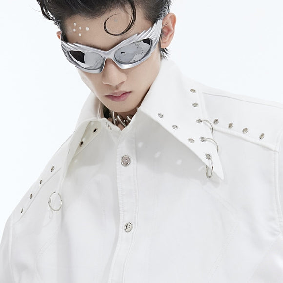 Blazer Blanco con Hombreras Deconstruidas