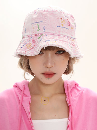 Gorra Bucket Denim Estampado Total con Bordes Crudos Versátil - Image 4