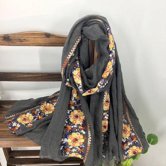 Pañuelo Bordado de Algodón y Lino - Image 6