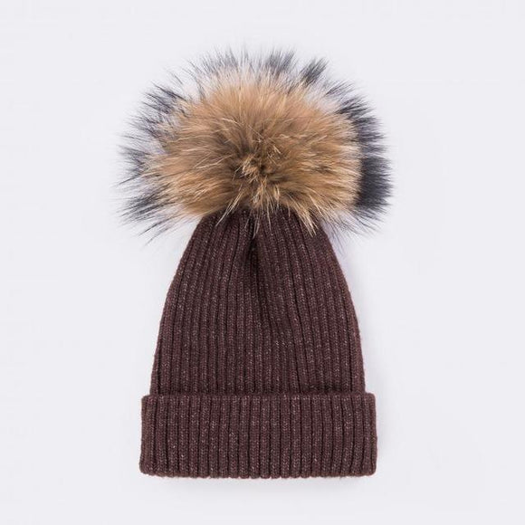 Gorro de Pompom Cálido y Versátil