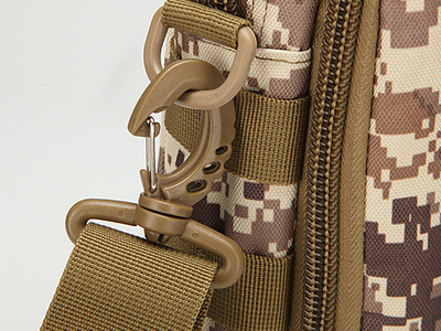 Mochila Táctica Crossbody para Camping, Senderismo y Trekking - Image 5