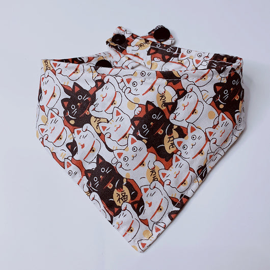 Pañuelo de la Suerte del Gato Maneki-neko con Estampado Divertido - Image 5