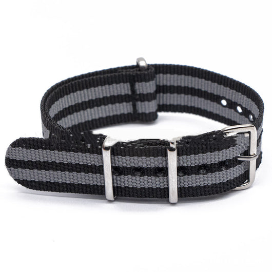 Reloj para Hombre con Correa de Nylon Suave y Anillo de Acero Reforzado - Image 23