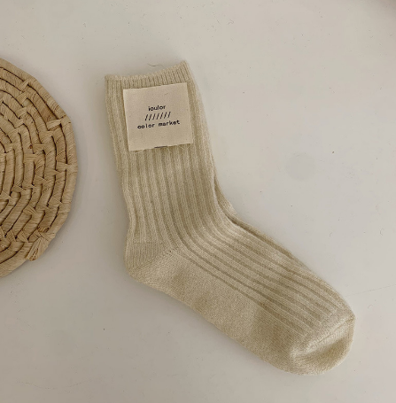 Calcetines Térmicos Coreanos de Tubo Medio - Abrigo Puro y Grosor Premium - Image 8