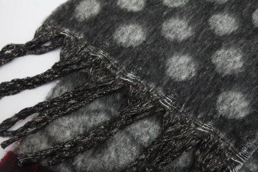 Bufanda Gruesa Jacquard con Lunares y Borlas - Image 39