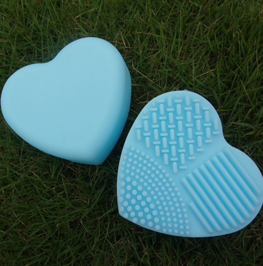 Esponja Exfoliante en Forma de Corazón - Silicona Suave para Limpieza Profunda - Image 7