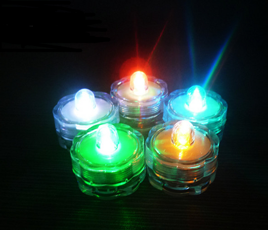 Linterna LED Multicolor Sumergible para Buceo - Image 7