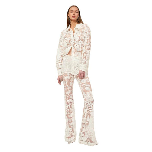 Conjunto Elegante: Blusa Bordada Transparente con Pantalón Talle Alto - Image 5