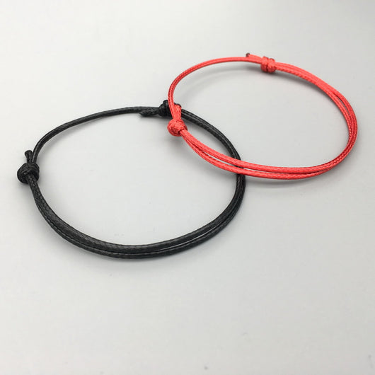 Joyería para Pies Bicolor en Negro y Rojo - Image 4