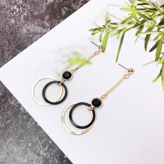Aretes Coreanos Asimétricos con Flor de Perla y Moño - Image 62