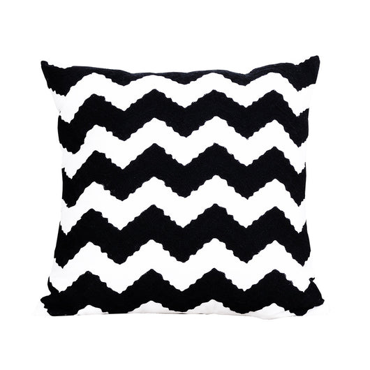 Funda de Almohada Bordada Moderna - Image 2