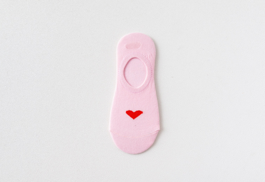 Calcetines Invisibles para Mujer con Diseño de Corazones y Suela Antideslizante de Silicona - Image 8
