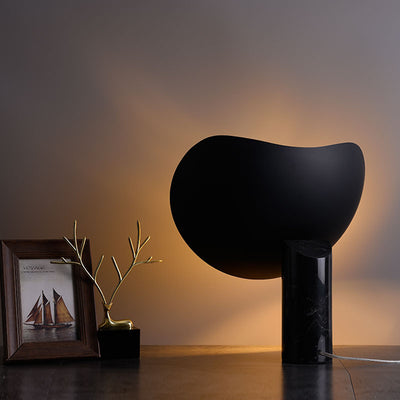 Lámpara de Mesa Nórdica Postmoderna Diseño Americano para Dormitorio y Estudio - Image 5