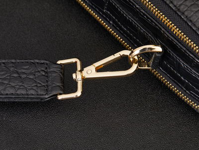 Bolso de Cuero Personalizado para Hombre - Elegancia y Funcionalidad - Image 14